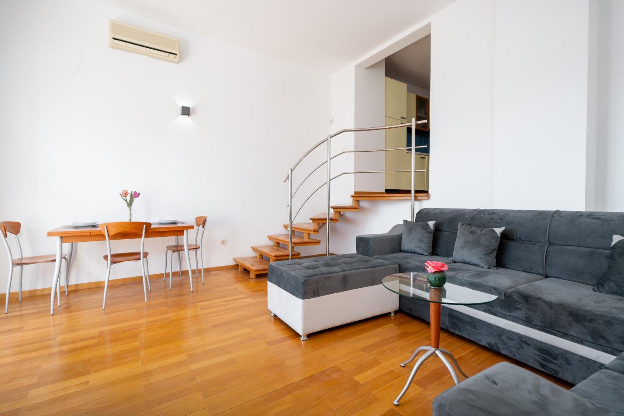 Sea Star Apartma *