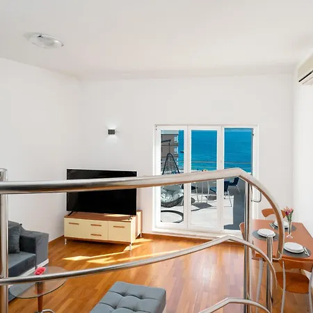 Sea Star Beach Apartments Omis Exterior photo