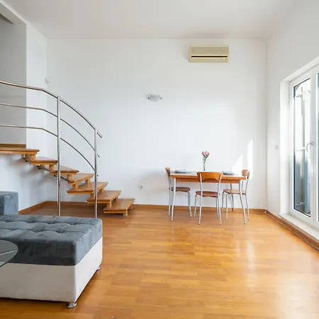 Sea Star Beach Apartments Omis Exterior photo