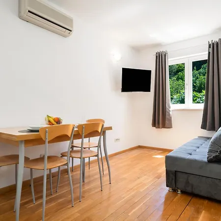 Sea Star Beach Apartments Omis Exterior photo