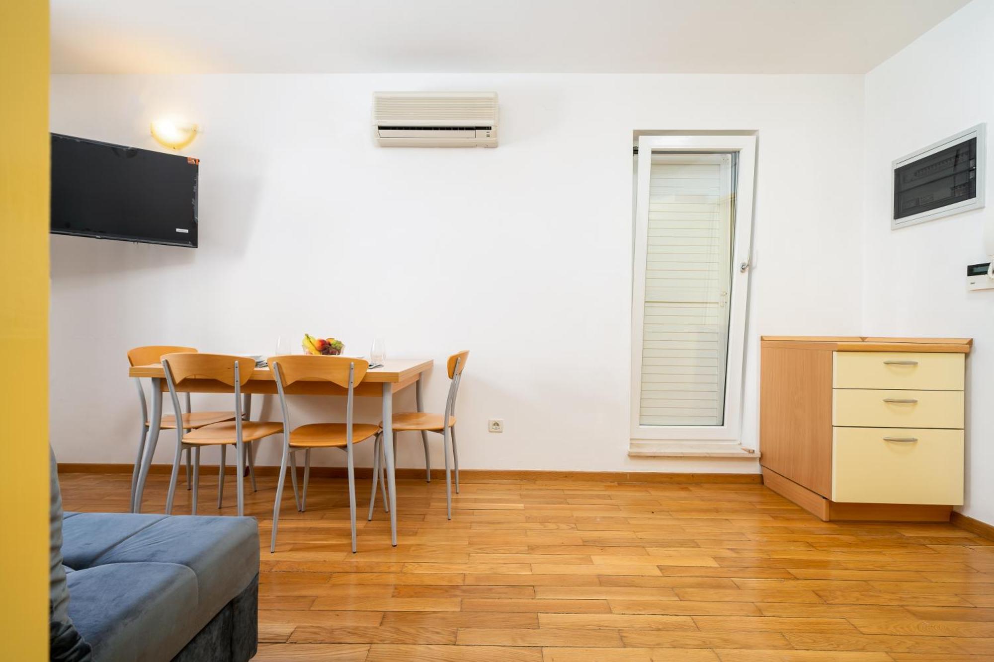 Sea Star Apartment